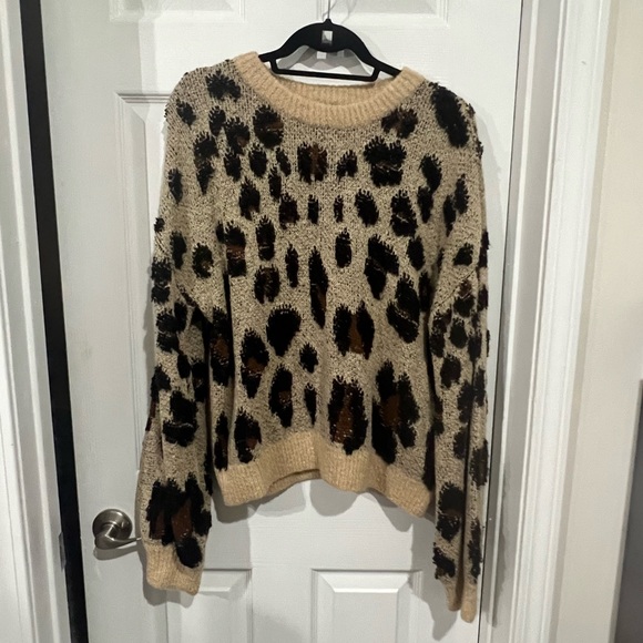 New Bardot Leopard Sweater - Picture 2 of 2